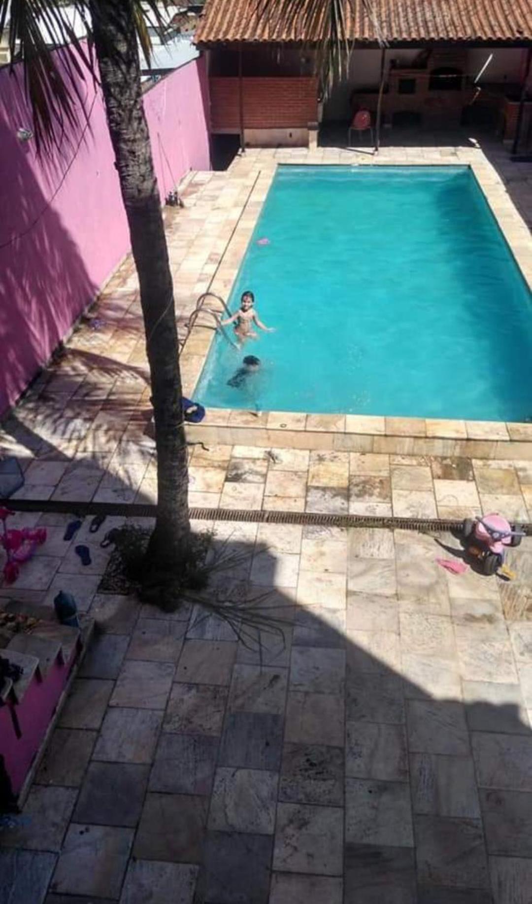 Casa de férias Casa Da Piscina